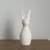 Dekoracyjny Renifer Prążkowany 3D Ozdoba Świąteczna